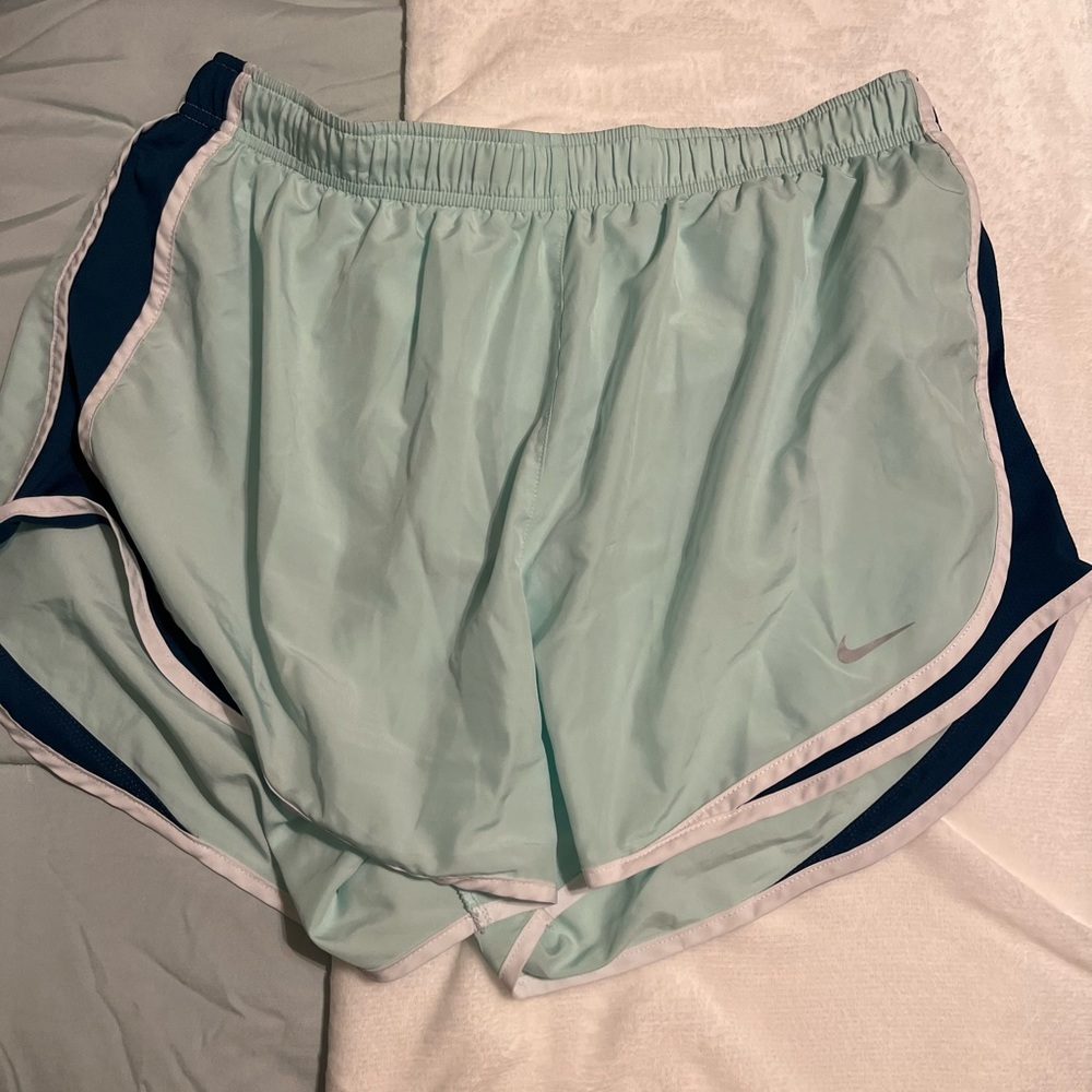 Nike tempo shorts